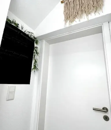 Boho Mit Aussicht Auf Gartenoase Naehe Duesseldorf Apartment Krefeld