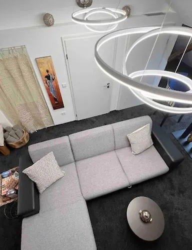 Boho Mit Aussicht Auf Gartenoase Naehe Duesseldorf *