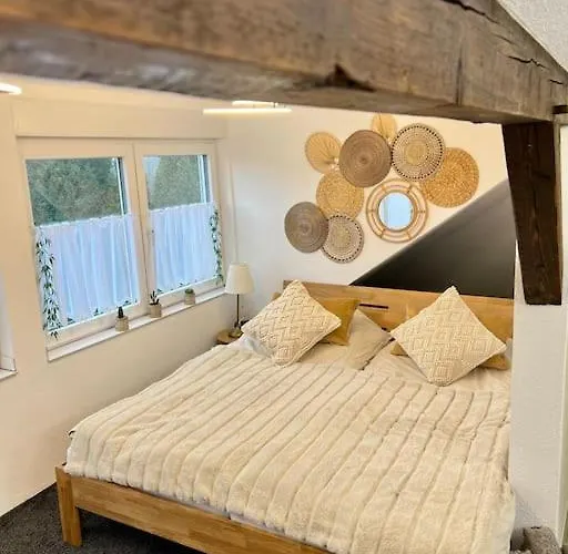 Boho Mit Aussicht Auf Gartenoase Naehe Duesseldorf *